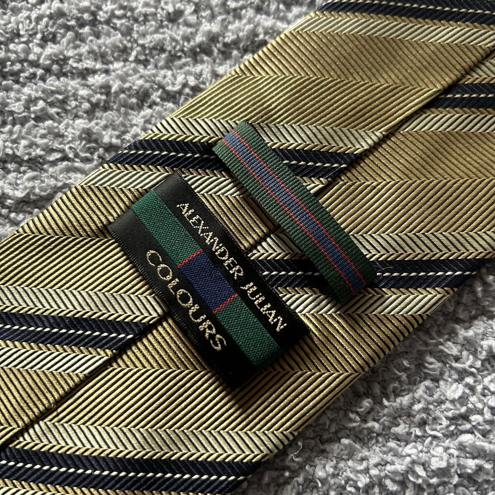 Alexander Julian Silk Tie Gold Navy Striped OS Vintage Preppy Retro 80s Dapper - Picture 3 of 7